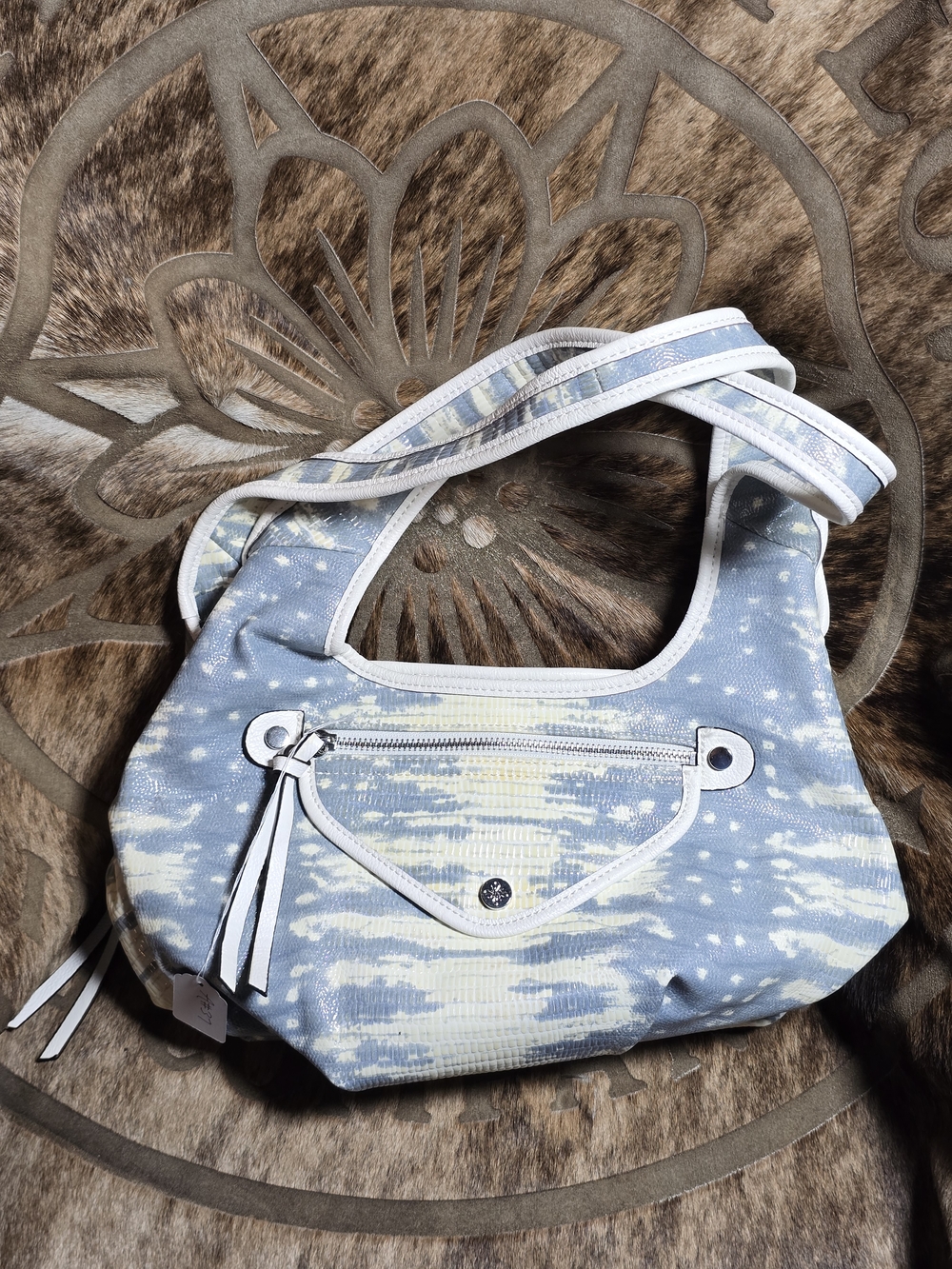 Simply Vera Vera Wang Blue & White snakeskin print shoulder bag